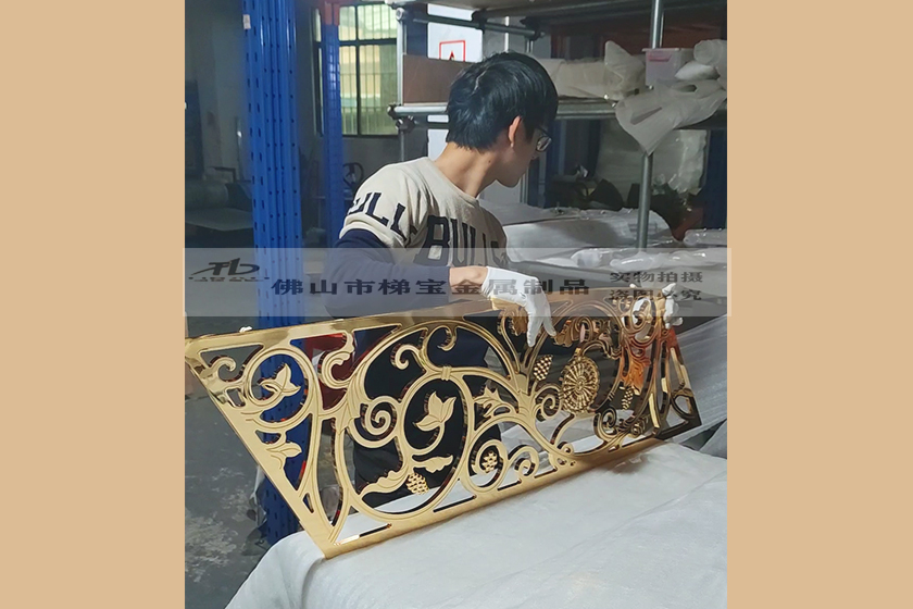 銅樓梯扶手